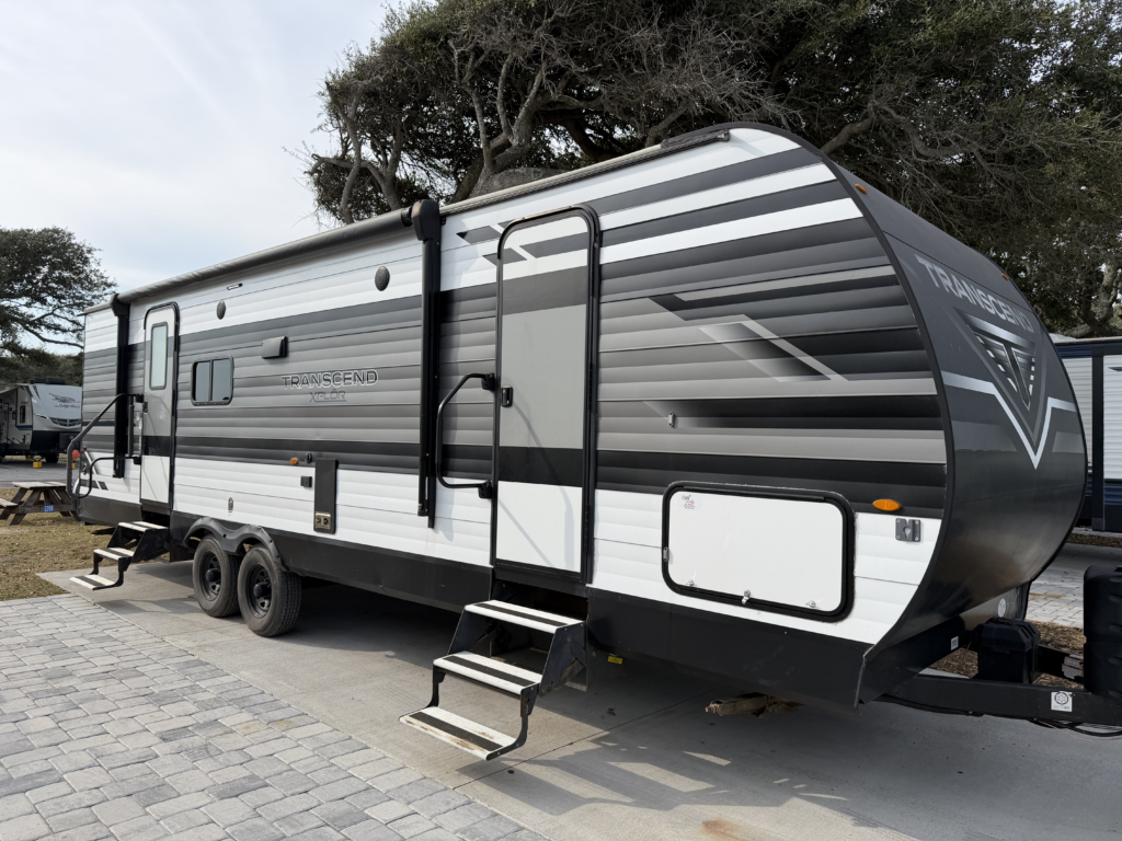2022 Grand Design Transcend 265BH #2