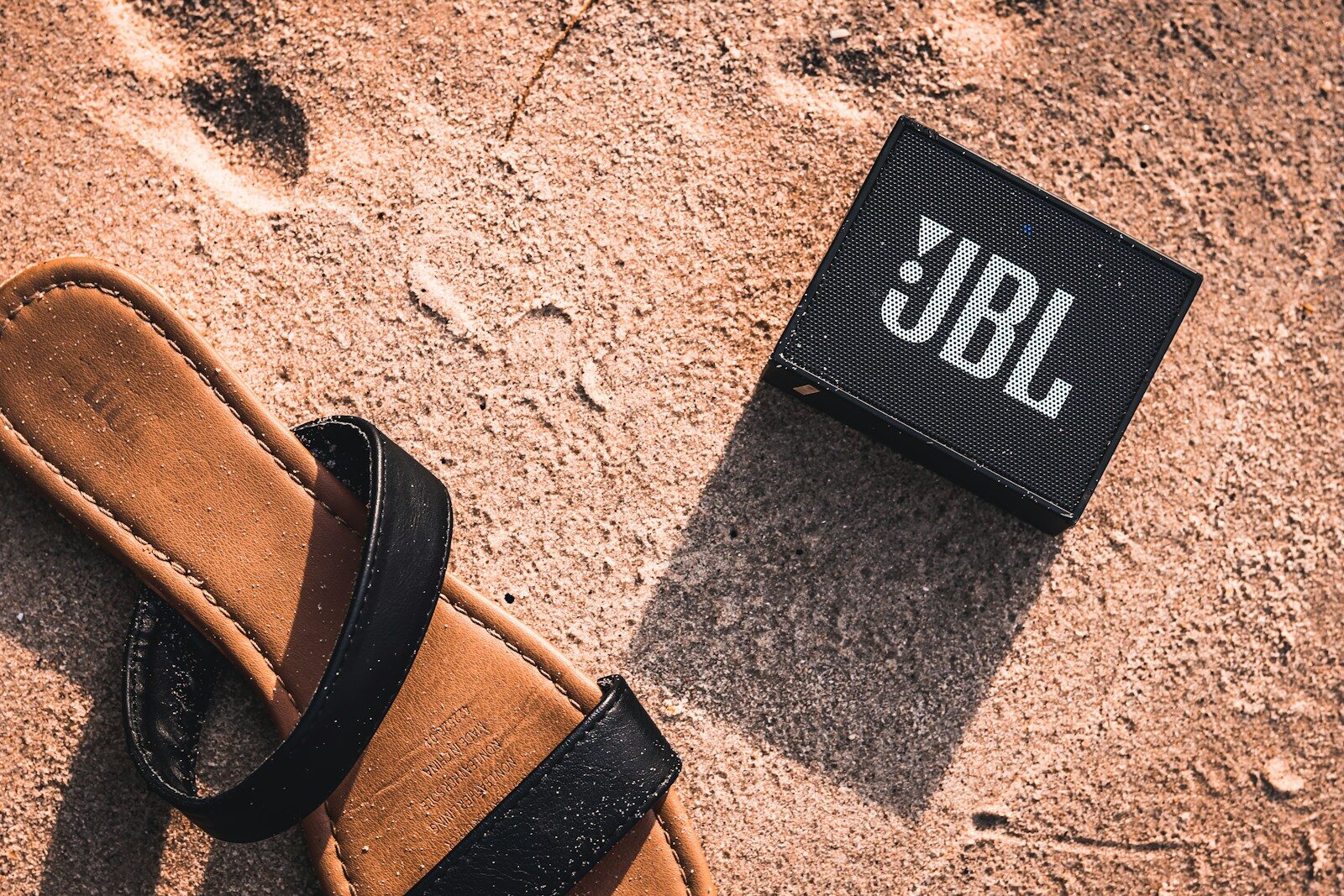 what to bring to the beach